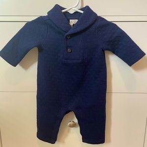 BABY QUILTED SHAWL COLLAR ONE-PIECE Color: Merchant Marine Size: 0-3m